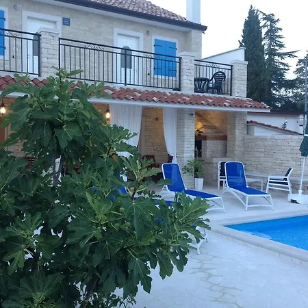 Danex Stella Maris Apartment